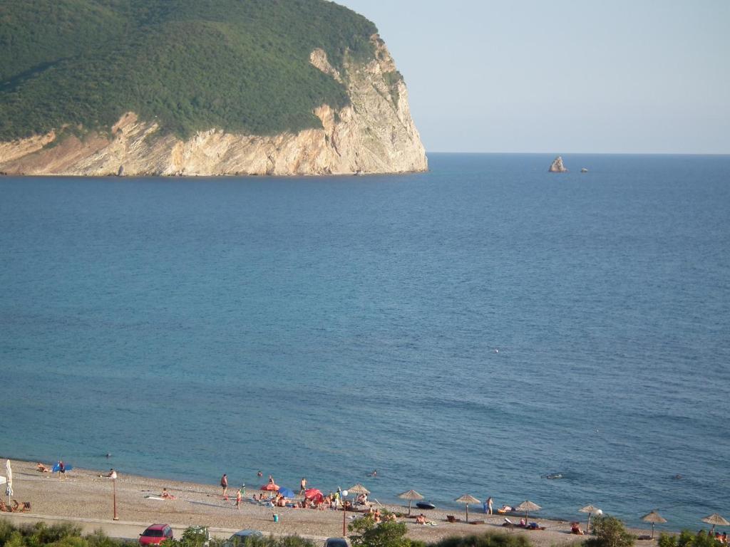 Castellamare Residence Petrovac Номер фото